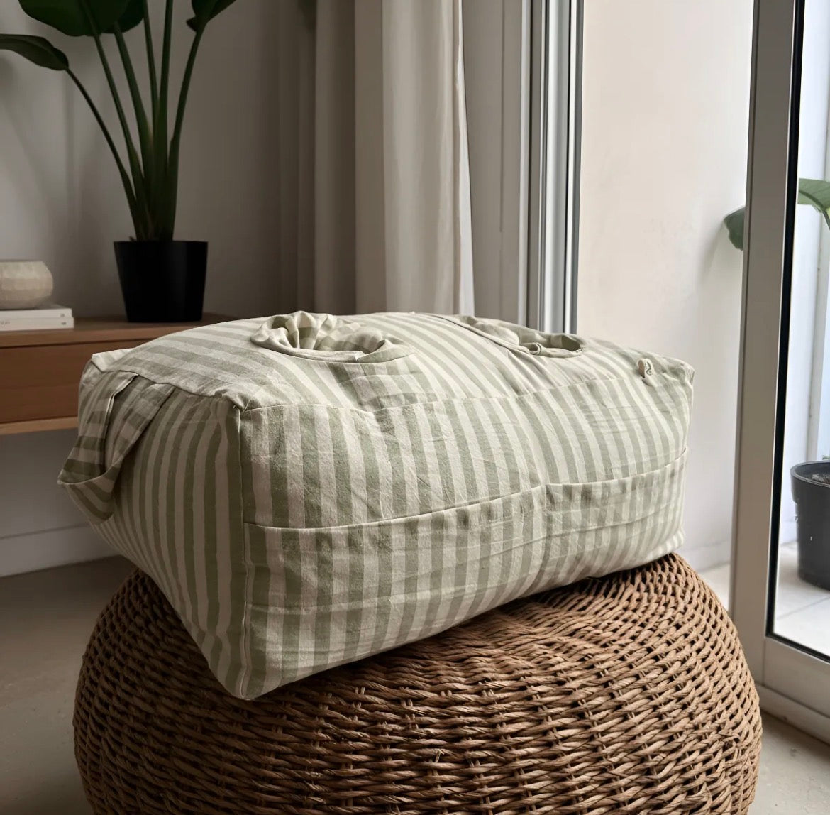 Almohadon Matero Porta Termo Y Mate Cama Calidad Premium