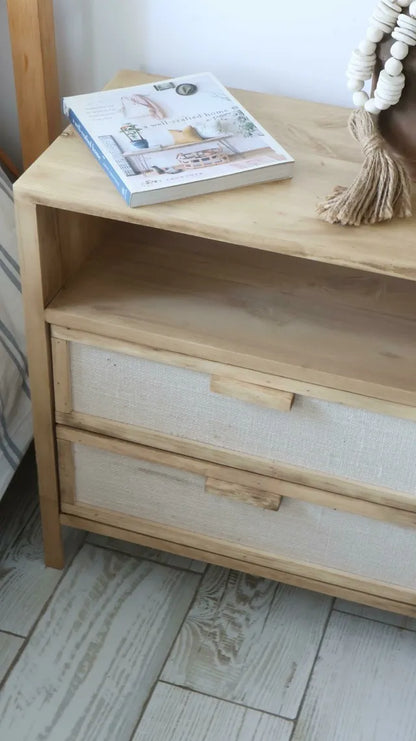 Mesa De Luz Madera Nordica Moderna Color Petiribi 2 Cajones